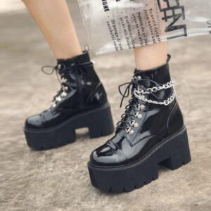 DRIPPIN’ IN Chain Platform Boots-3900